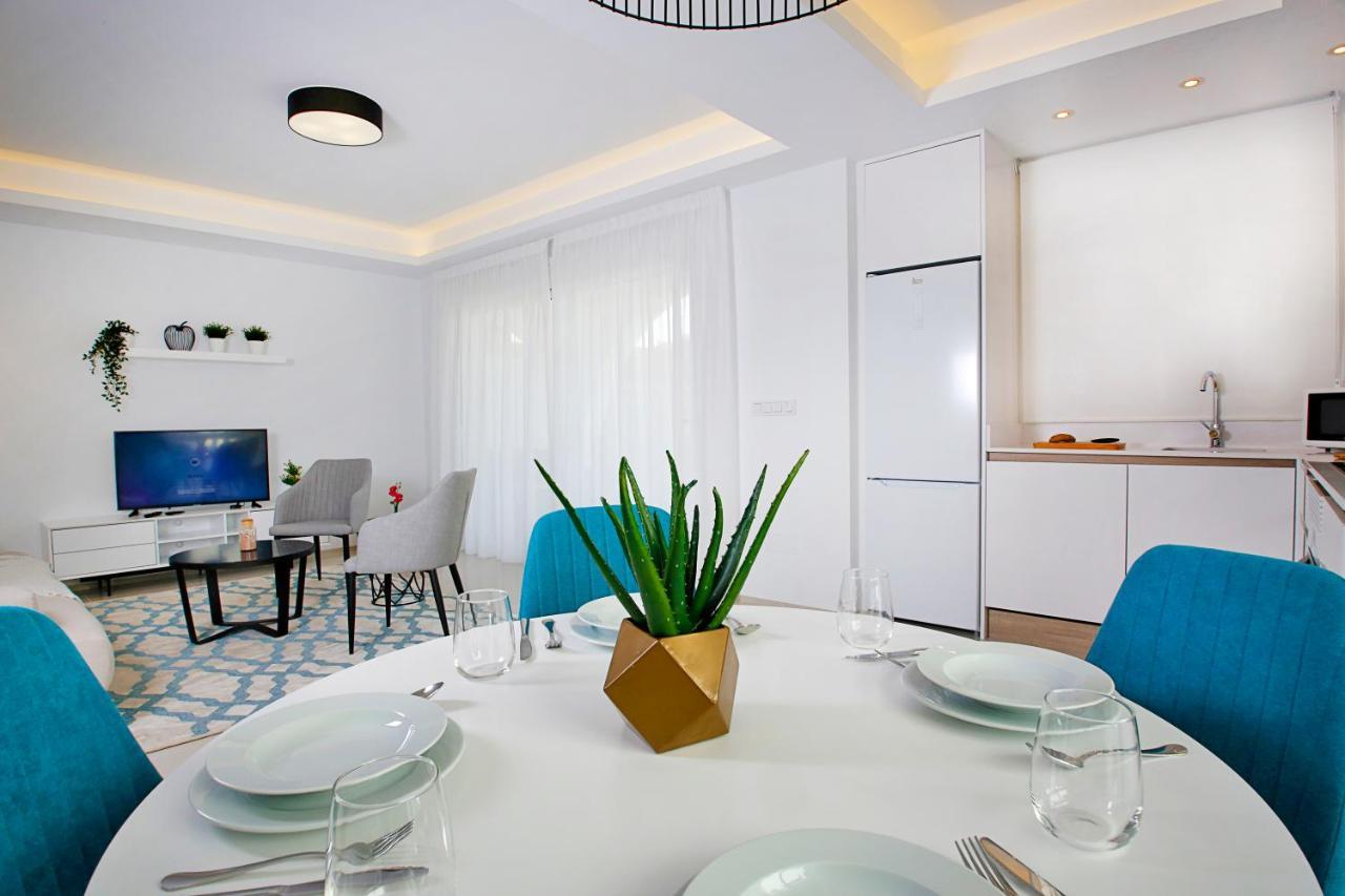 Fortuna 15 - Apartamento Con Azotea Privada Y Piscina ロハレス エクステリア 写真