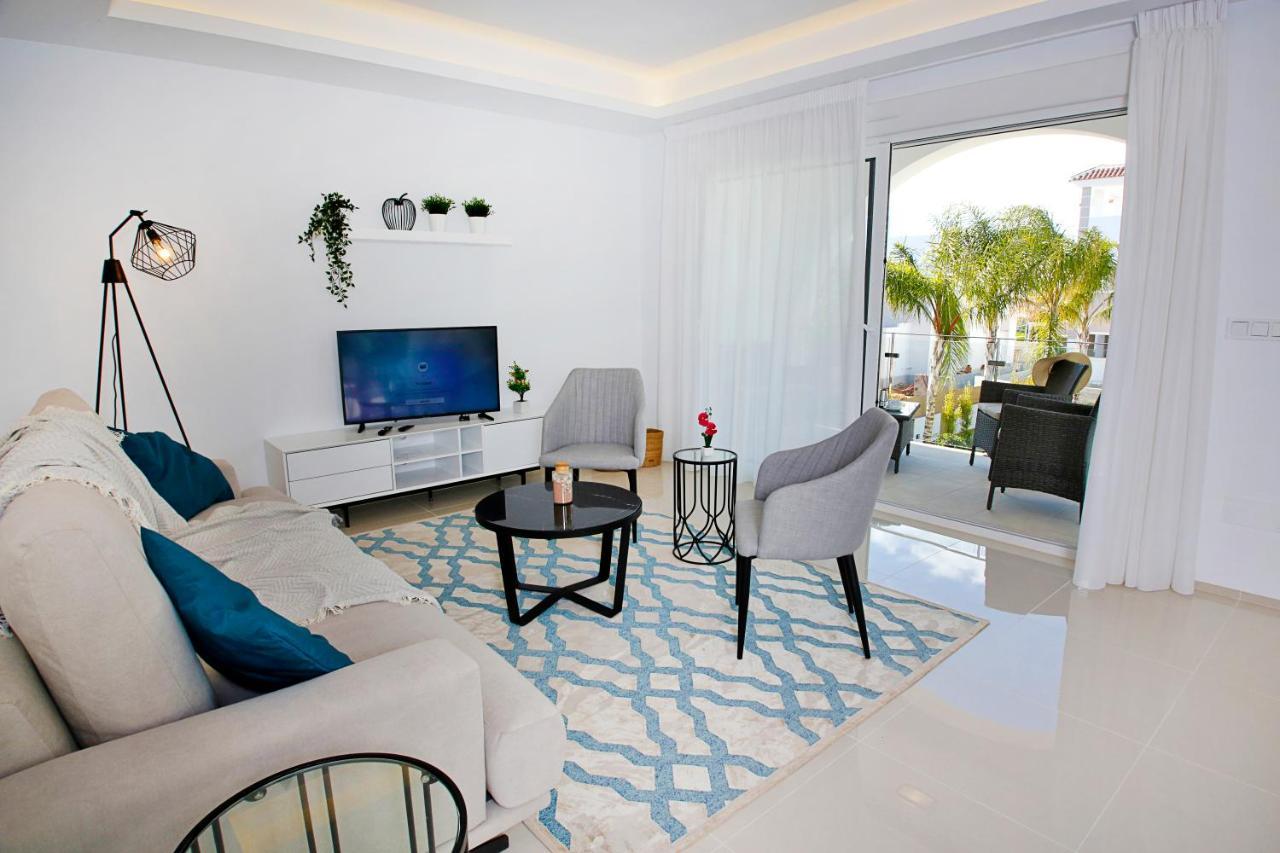 Fortuna 15 - Apartamento Con Azotea Privada Y Piscina ロハレス エクステリア 写真
